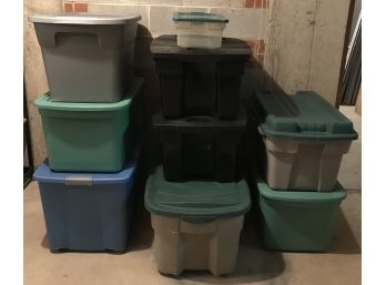 9 Plastic Storage Crates