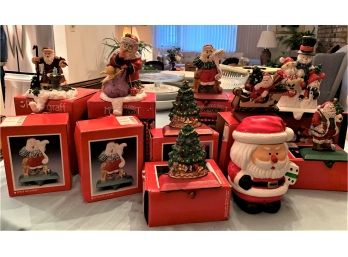 Phaltzgraff, Holiday Lane , Christmas Stocking Holsers And A Santa Cookie Jar