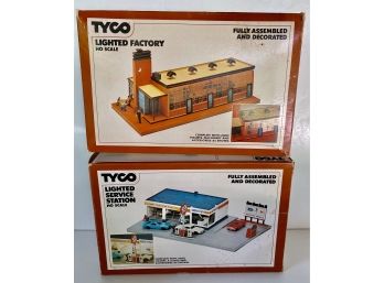 2 Vintage Tyco Trains - HO Scale Accessories  - IN BOX  (B)