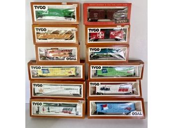 12 Vintage Tyco Trains - HO Scale  - IN BOX (A)