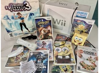 Nintendo Wii Sports & Game Lot Including Console