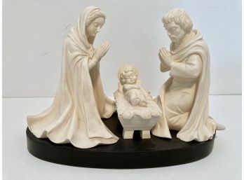 Signed Vintage Nativity Of Joseph, Mary And Jesus Sculpture 9' X 7'