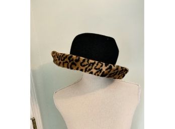 Ladies Black Hat With Leopard Trim