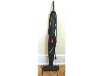 Great ORECK DUAL POWER  4.6AMP  Vacuum Cleaner