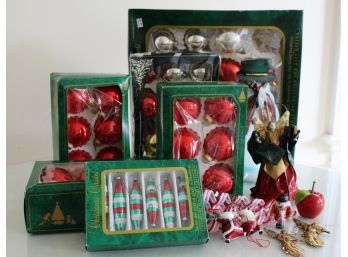 Great CHRISTMAS Decoration Lot! Feeling Festive?