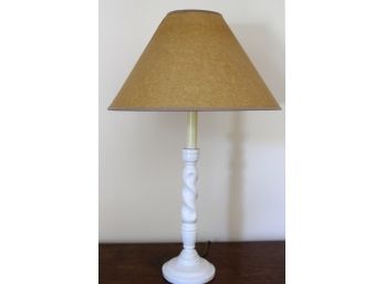 Lovely Farmhouse Chic Style White Table Lamp!