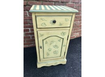 Pretty Shell Themed Accent Table