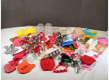Large Lot Of Candy Molds, Cookie Cutters, Candy Bags, Wilton Child's Baking Set
