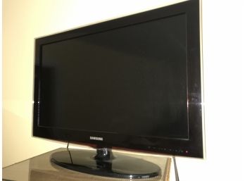 Samsung 32' Flat Panel Tv