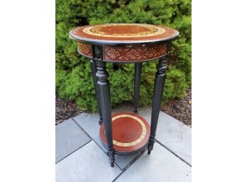 Small Wood Painted Round Top Side Table
