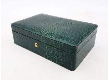 A Vintage Italian Leather Jewelry Box