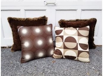 A Set/4 Down Accent Pillows