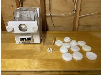 Takka Pasta Maker Model X2000 W/ Pasta Attachments