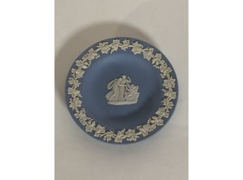 Wedgwood Jasperware Pin Tray With Cupid & Helenistic Figures