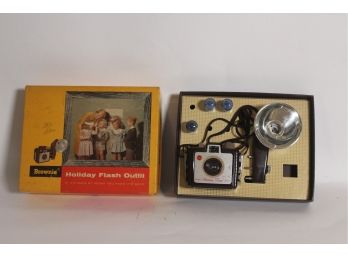 Vintage Kodax Holiday Flash Camera Outfit