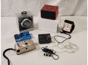 Small Electronic Lot - NY Jets Wireless Bluetooth Speaker, Alarm Clock, And More