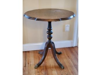 Antique Pie Crust Table With Four Queen Anne Style Legs