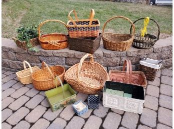 Large Assortment Of Mixed Baskets