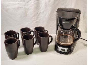 Black & Decker 12 Cup Electric Coffee Maker With Six Black Heavy Stoneware Coffee Mugs