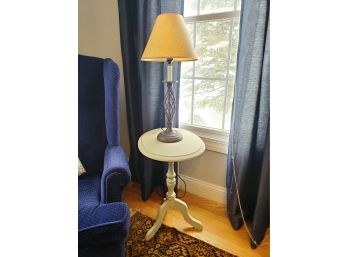 Vintage Repainted Off White Tilt Top Side Table With Cute Brown Twisted Metal Table Lamp