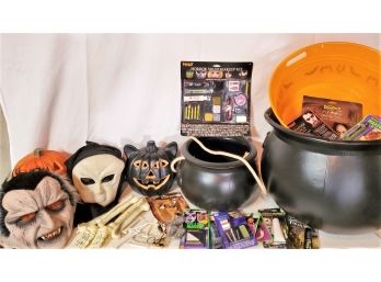 Awesome Group Of Halloween Costume, Makeup And Decor Lot