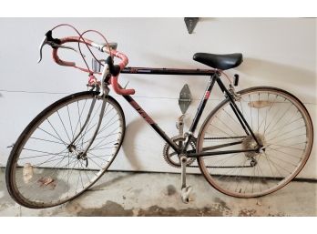 Vintage Late 1980s Japanese Made Miyata 312 - 12 Speed Lightweight Road Bike - Chromoly Triple Butted