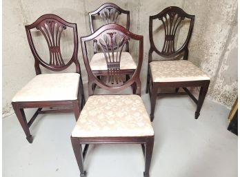 Set Of Four Vintage Carved Wood Mahogany Finish Harp Back Damask Upholstered Dining Side Chairs