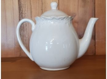 Vintage L. Godinger & Co Porcelain Off White Tea Pot