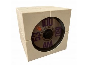 Vintage MCM Panasonic Cube Radio