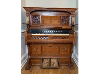 Extraordinary Antique Victorian Estey Co. Pump Organ