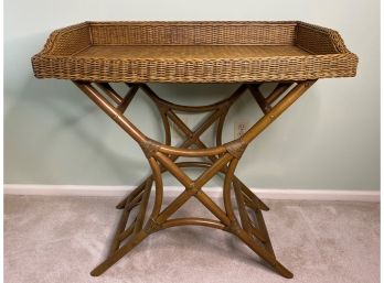 Gorgeous Vintage Natural Rattan & Wicker Tray Table