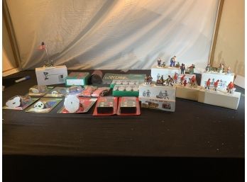 Heritage Christmas Village Collection (open For Detailed Photos) (PD04)