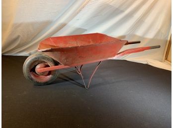 Metal Garden Art/planter; Red WheelBarrow (NL21)