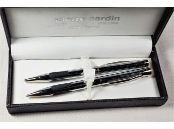 Vintage Pierre Cardin Pen And Pencil Set In Case