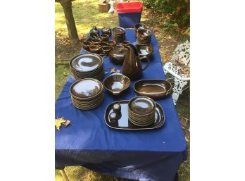 95 Pc . Russell Wright Pottery Mid Century. Dinner Set
