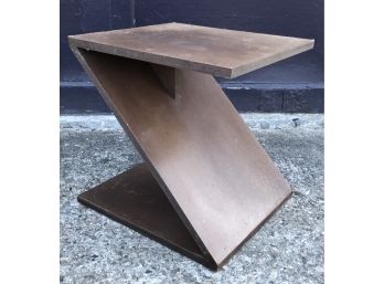 Iconic POSTMODERN Z Table