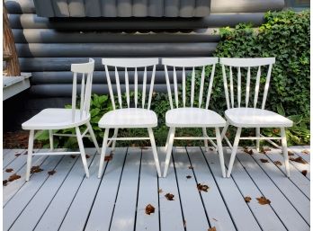 (4) Crate & Barrel White Dining Chairs [1 Of 2 Sets Available]