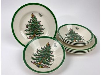 Vintage Spode 'Christmas Tree' Plates And Bowls