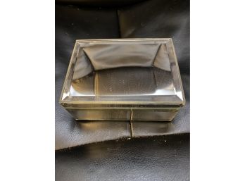 Mirrored Trinket Box With Felt Interior