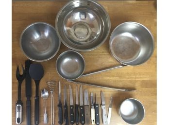 Knifes And Stainless Steel Kitchen Bowl Collection