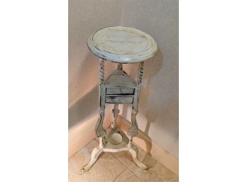 Vintage White Wash Wooden Side Table - Perfect In A Bathroom!!