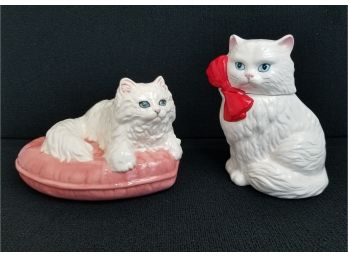 Large Ceramic White Cat Cookie Jar & Cat Sitting On A Heart