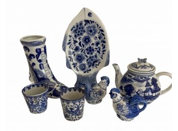All Blue & White Porcelain Lot - Teapot, Fish Plate +++_
