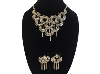 Silver Statement Necklace With Matching Earrings