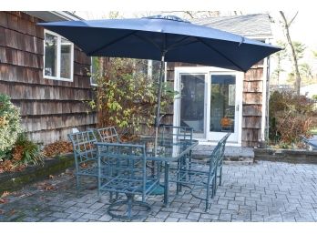 Outdoor Dining Set With Umbrella And Stand