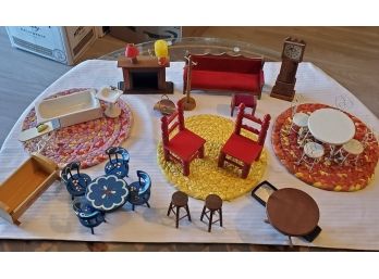 Vintage Children's Dollhouse Furniture Lot - Owner Played With These In West Germany In The 1960-70s.