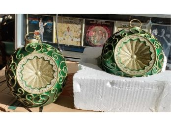 Super Large Ultra- Pretty Green & Gold Christmas Ornaments - Decorative For Table Tops