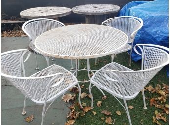 Vintage White Iron Round Patio Table And Four Chairs