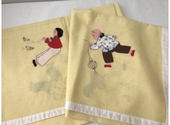1940s Chinese Applique Table Linen With Napkins