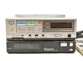 Panasonic PV-860 Portable VCR And Tuner With Remote